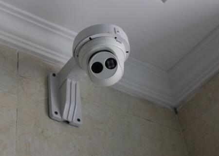 安裝襄陽監(jiān)控攝像頭有什么基本要求？具體請看三點(diǎn)！